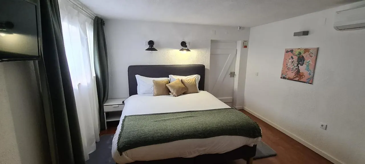 בית הארחה Art 4 You Cascais Suites פורטוגל