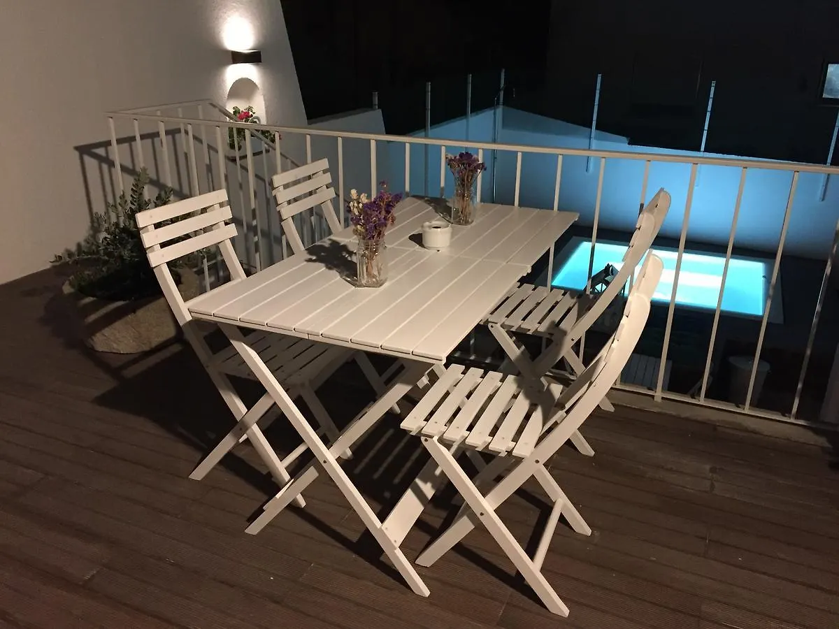 Art 4 You Cascais Suites בית הארחה
