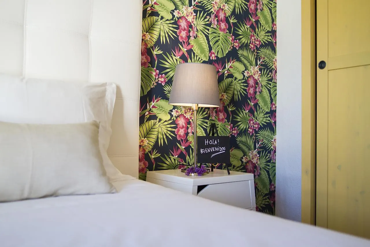 Art 4 You Cascais Suites פורטוגל