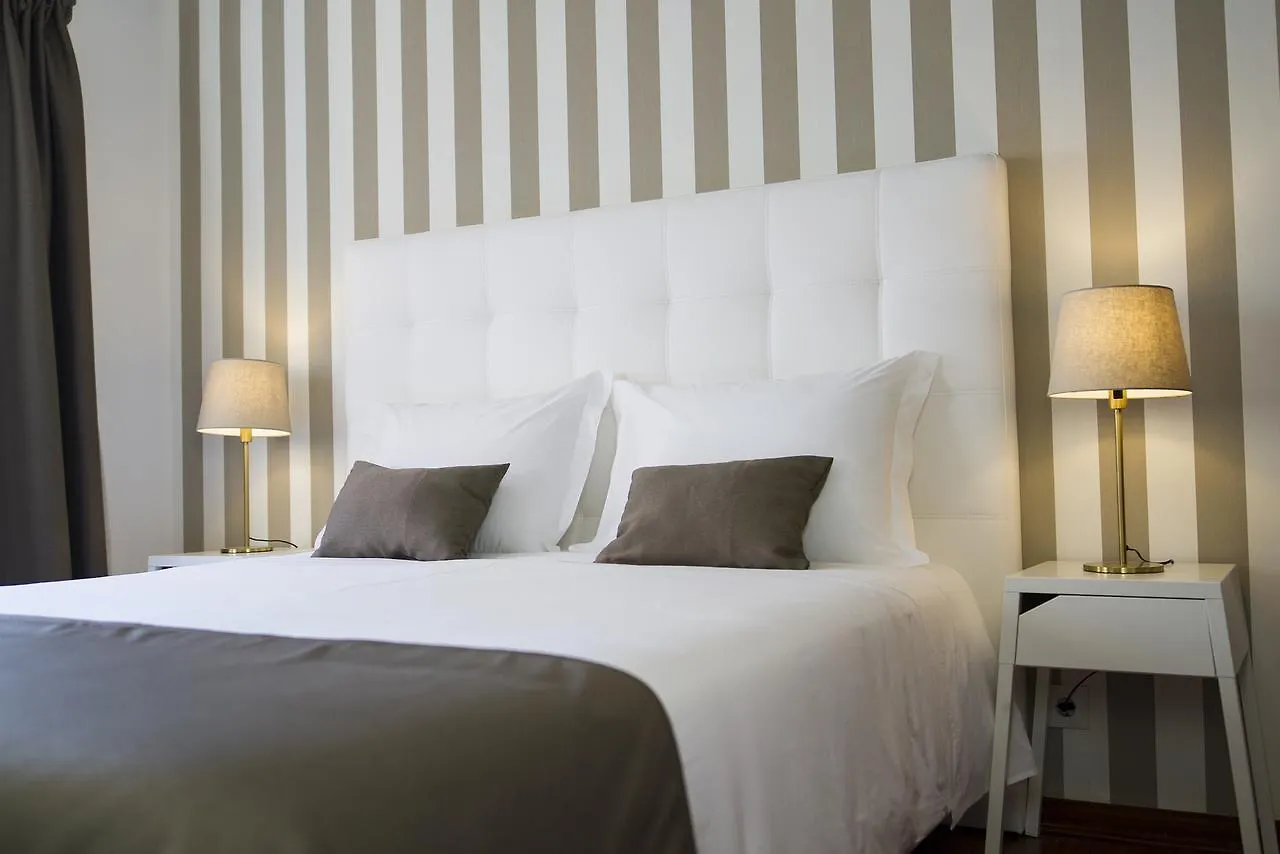 Art 4 You Cascais Suites