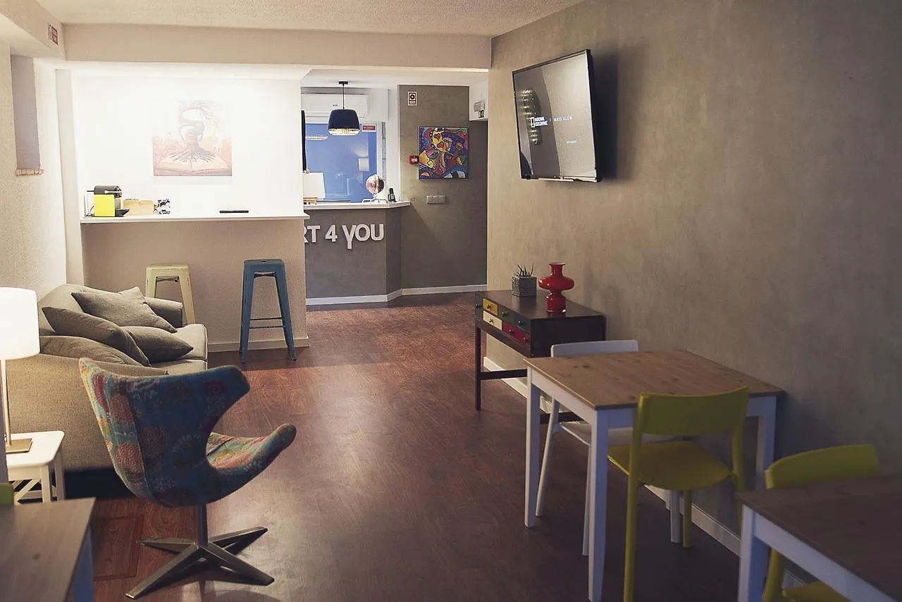 Art 4 You Cascais Suites פורטוגל