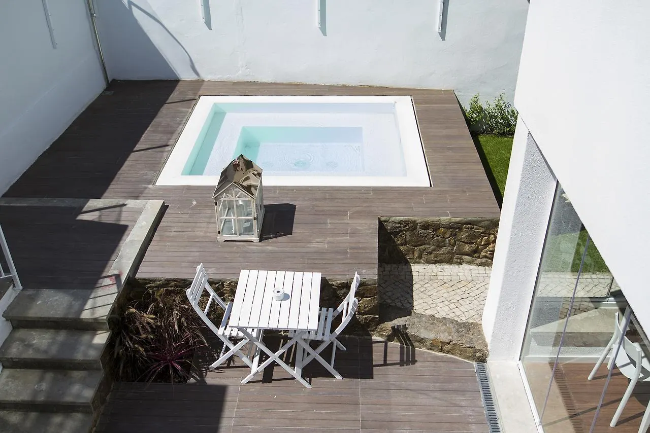 Art 4 You Cascais Suites 0*,  פורטוגל